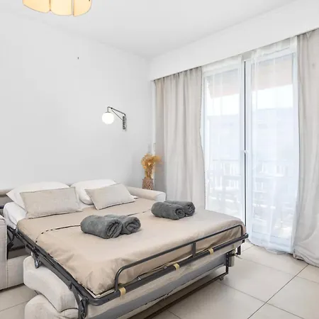 Croisette Et Plages - Lumineux Deux Pièces - Fw Appartement Cannes